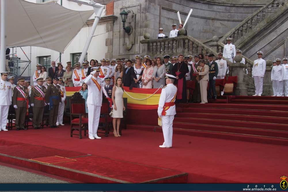 Sus Altezas Reales los Principes de Asturias presidieron los actos de Entrega de Reales Despachos
